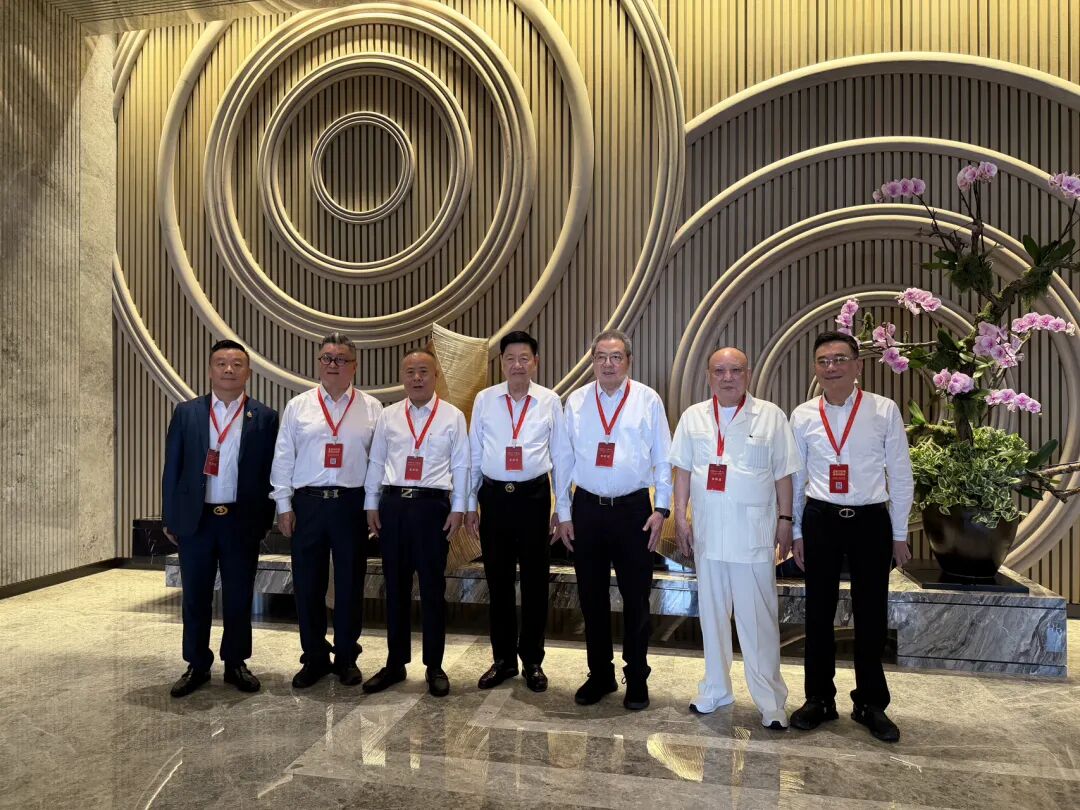林少华出席国际潮团常务理事会及国际潮商经济合作年会