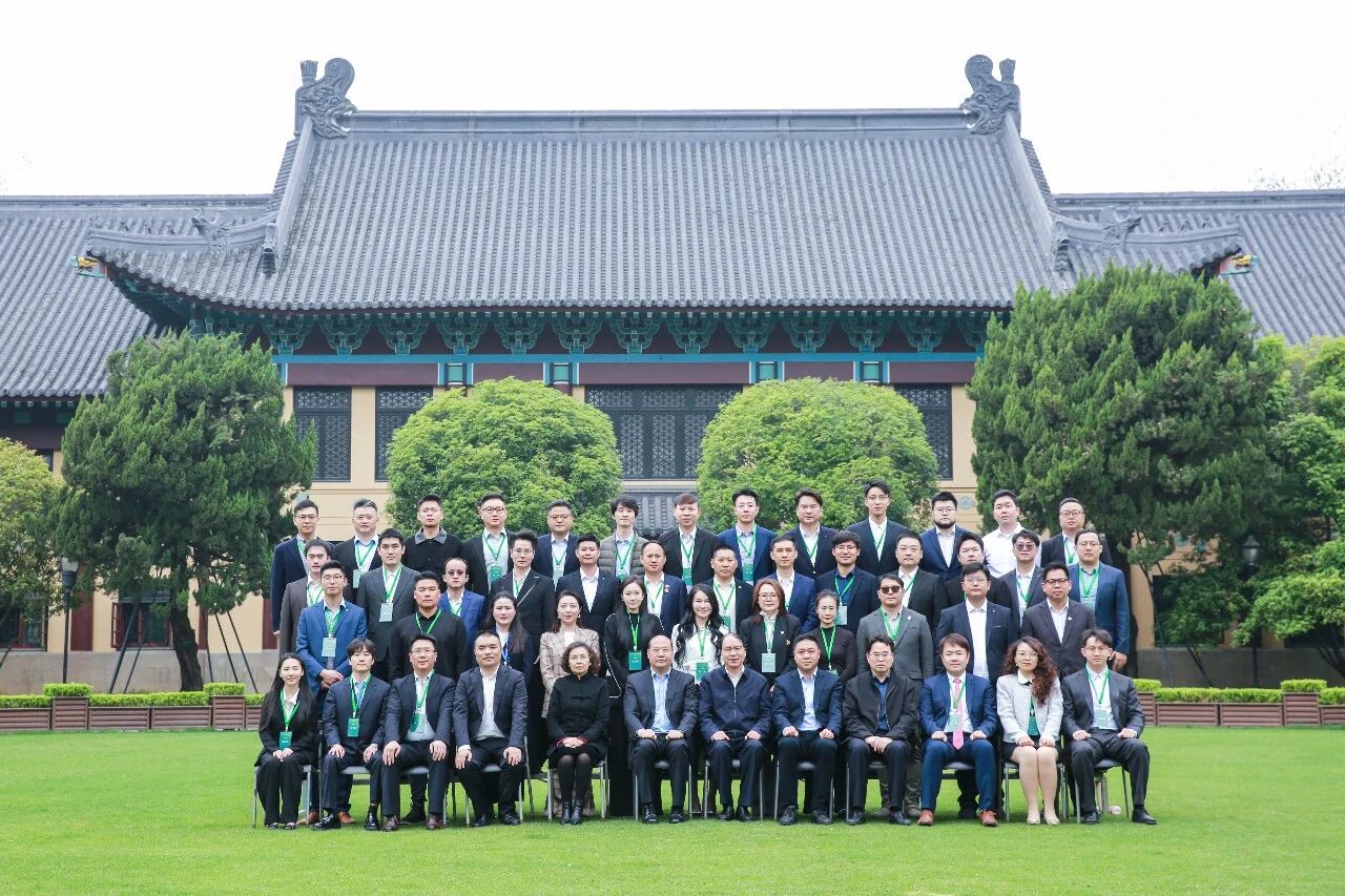 江苏省侨商总会：“筑梦计划”2026年江苏侨界青年企业家成长营活动在南京开营